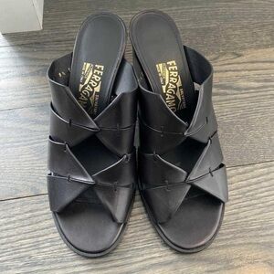 Ferragamo Black Leather Wedge Sandals Size 8.5 – Worn Once – Excellent Condition